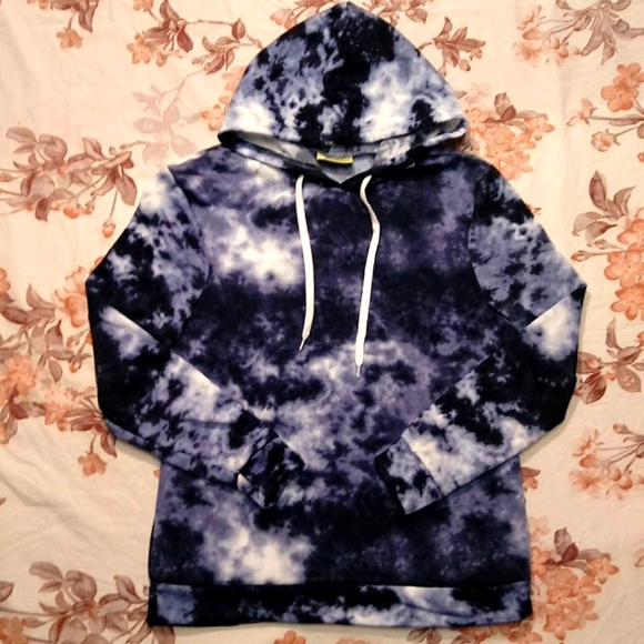 New Womens Sporty Hoodie - Picture 2 of 4